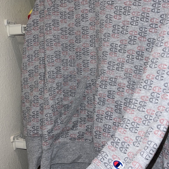 Champion hoodie size M - Picture 4 of 4